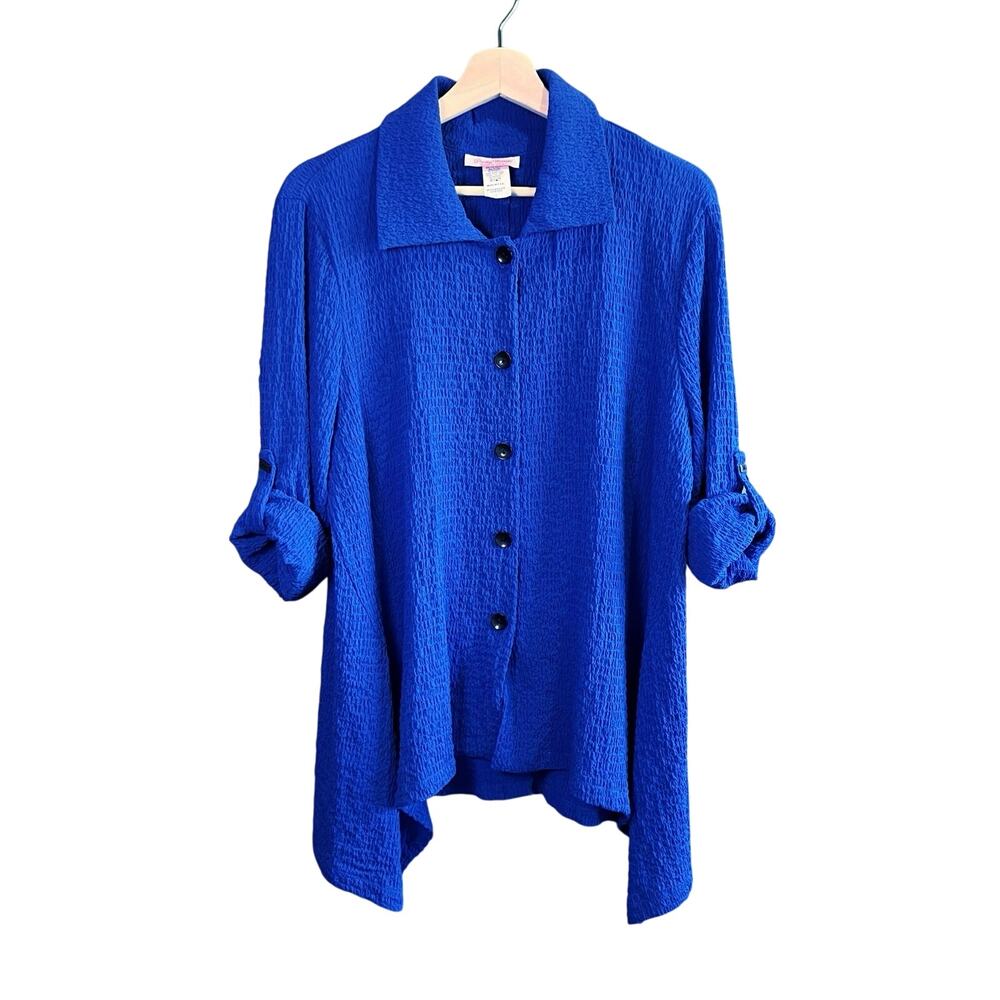 Pretty Women Blue Button Up with Roll Tab Top Blouse with Buttons Size L